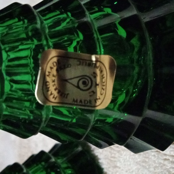 Green Glass Christmas Tree Shakers - Picture 3 of 8